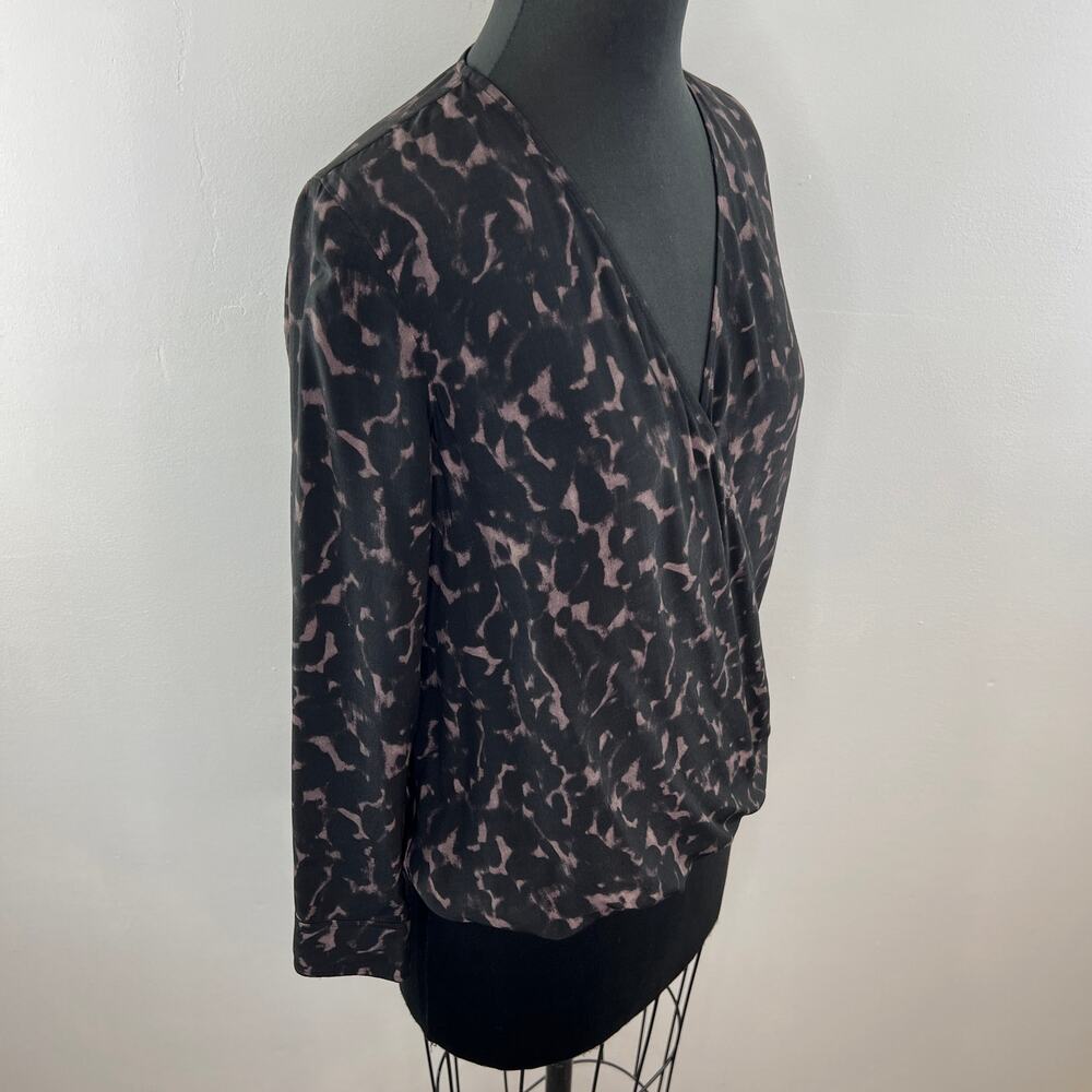 Rails Black Diffused Cheetah Long Sleeve Surplice… - image 4